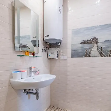 Blue House Center 3bdr Family & Friends Apartament