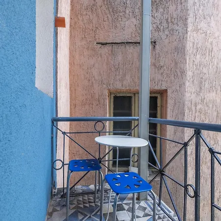 Blue House Center 3bdr Family & Friends